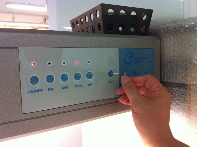 Schröder 型号P60-6, 颜色评审对色灯箱
